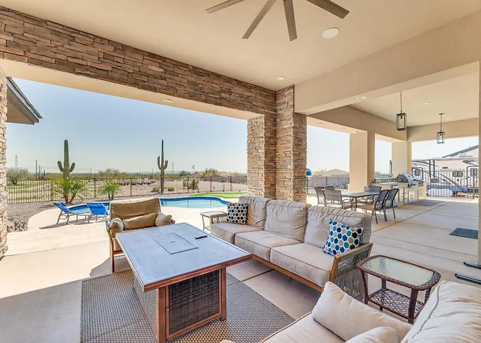 Holiday home 7 Mi To Lost Dutchman: W/ Pool + Patio! *