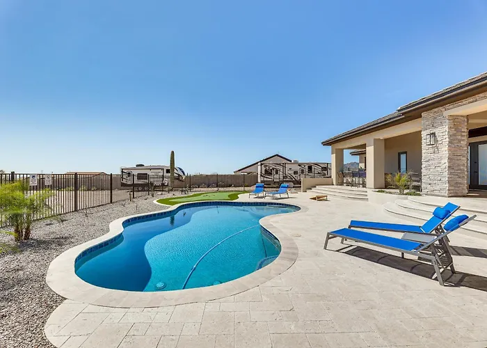 7 Mi To Lost Dutchman: W/ Pool + Patio! Holiday home